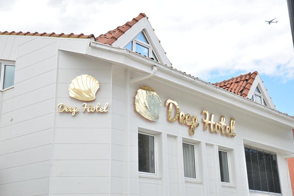 Deep Hotel Istanbul Exterior photo