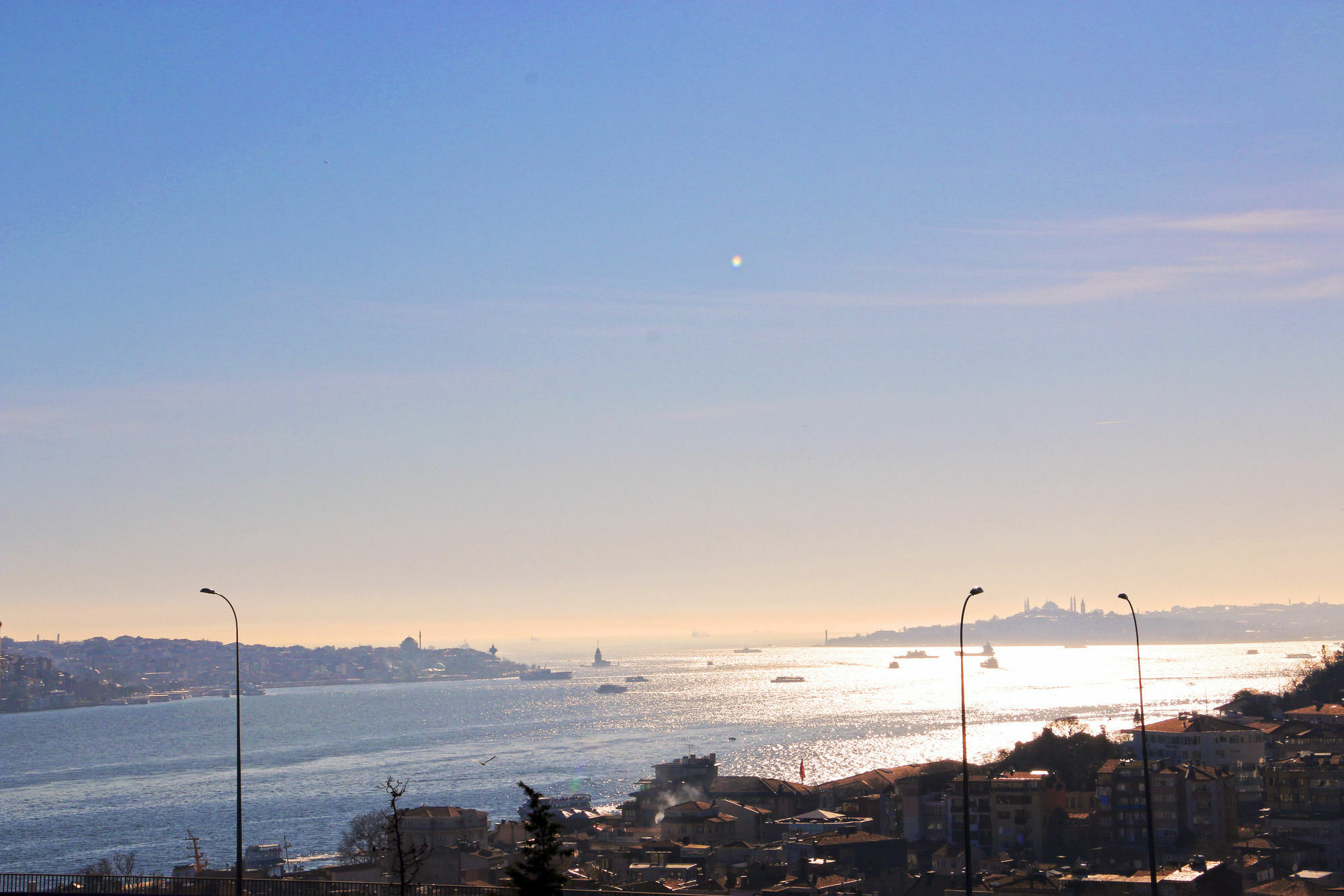 Deep Hotel Istanbul Exterior photo