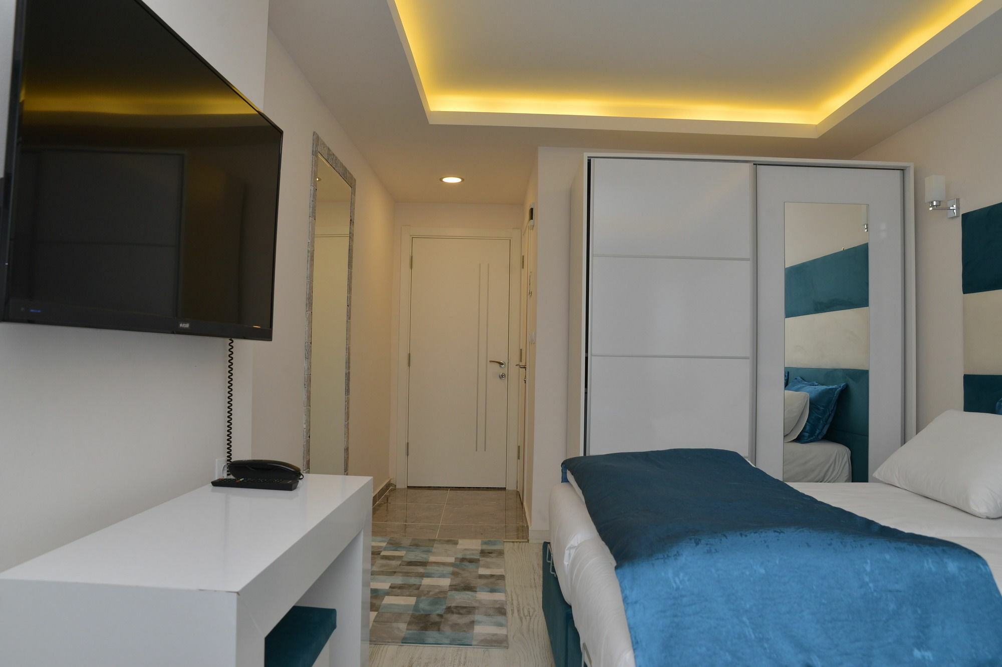 Deep Hotel Istanbul Exterior photo